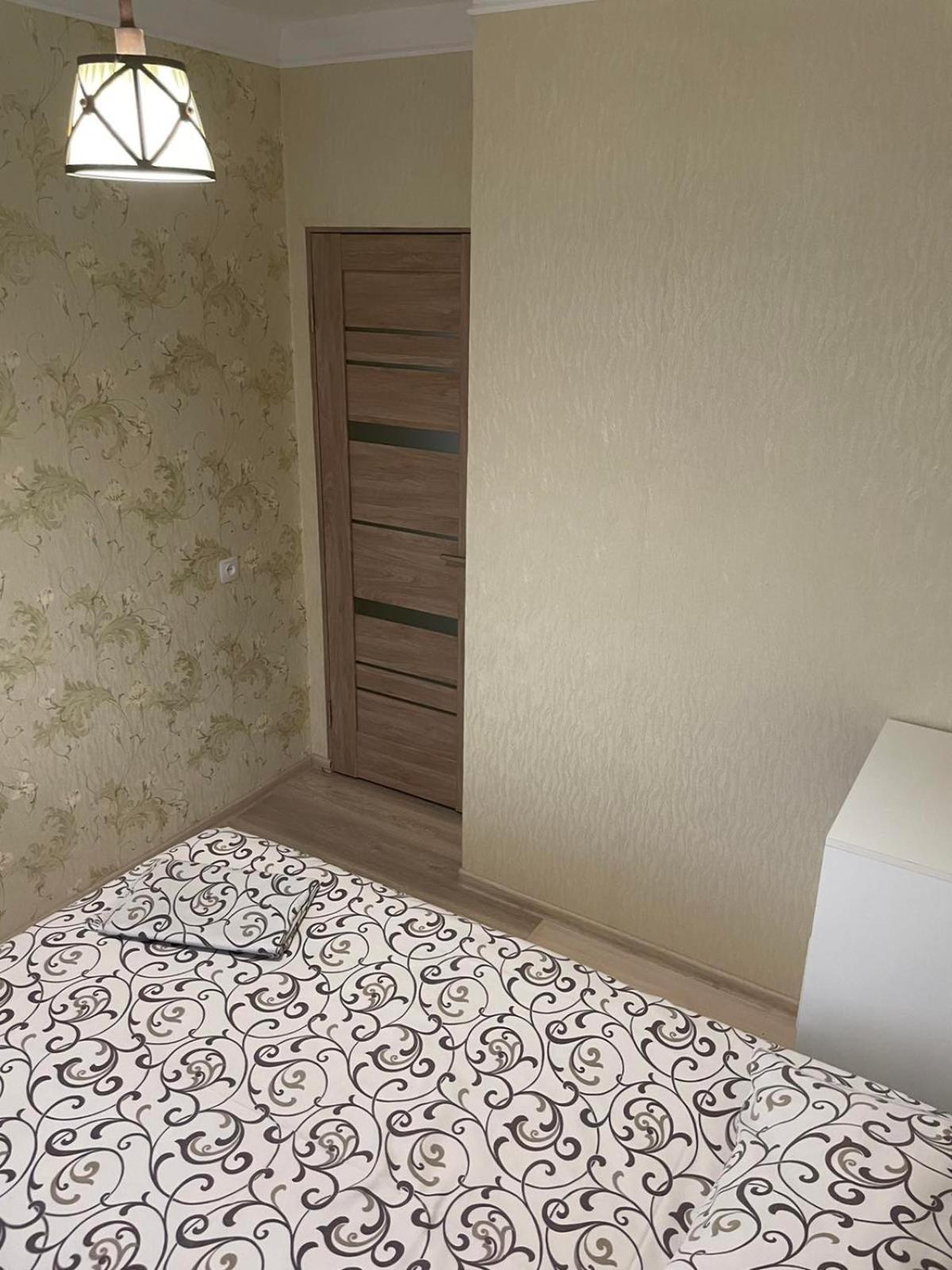 Автовокзал Apartment Rivne Exterior photo